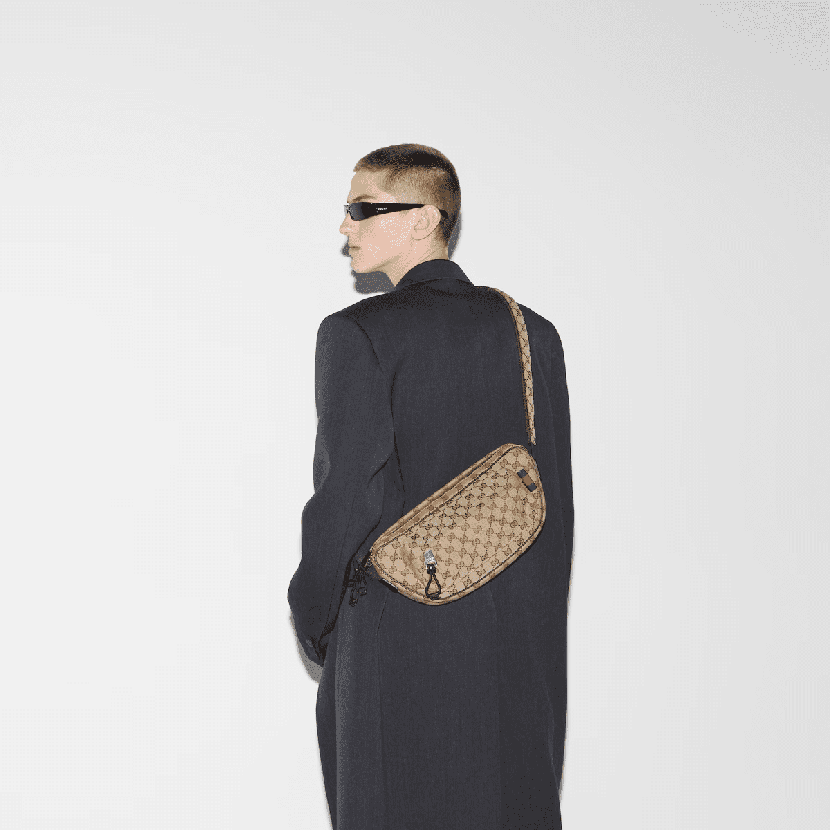 35493c63c1146d952955567f9a42aaf1.png GUCCI Small GG crossbody bag - Image 1
