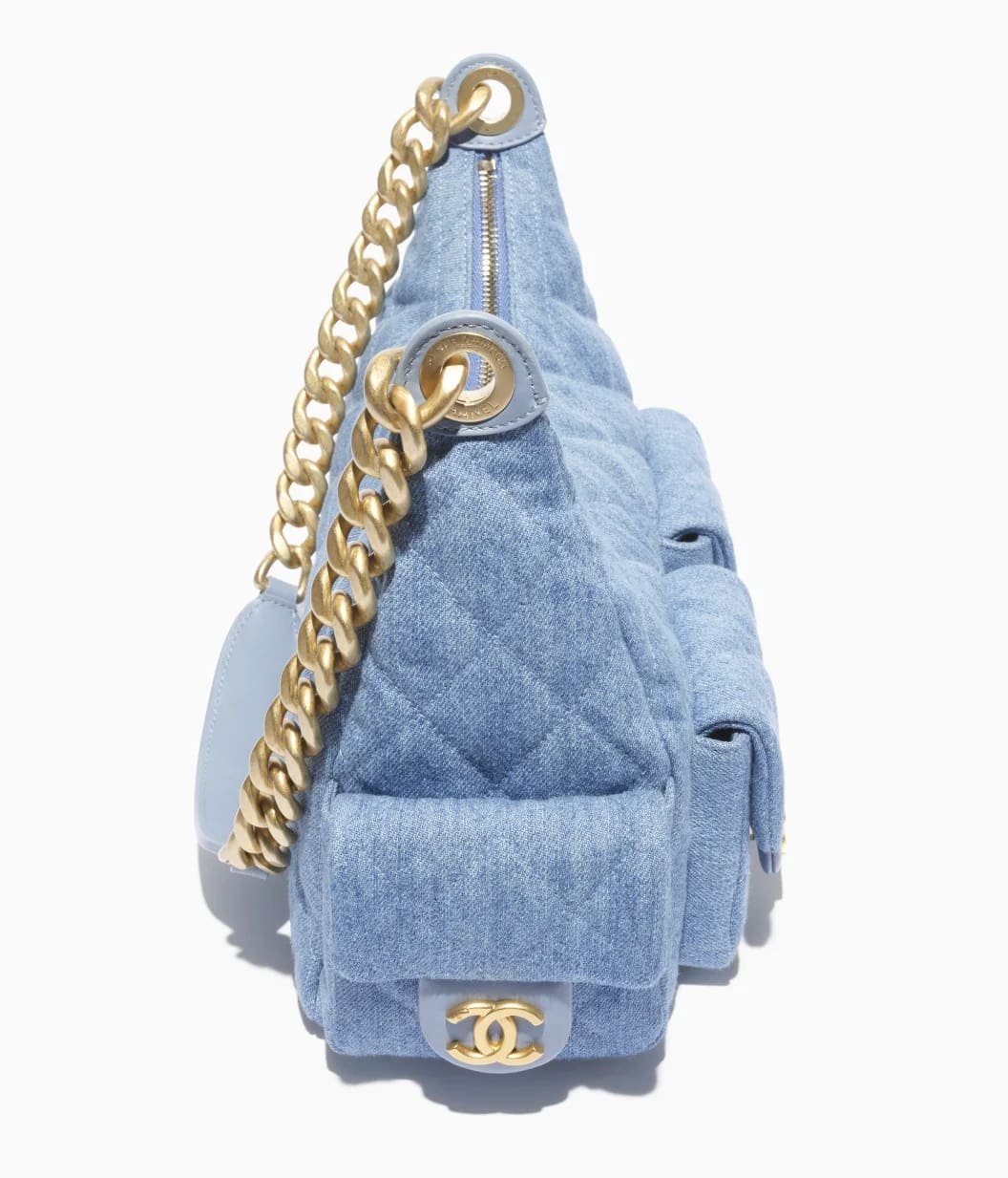 3e464fb57002009e8cde7413559a5d6e.jpg CHANEL LARGE HOBO BAG - Image 1