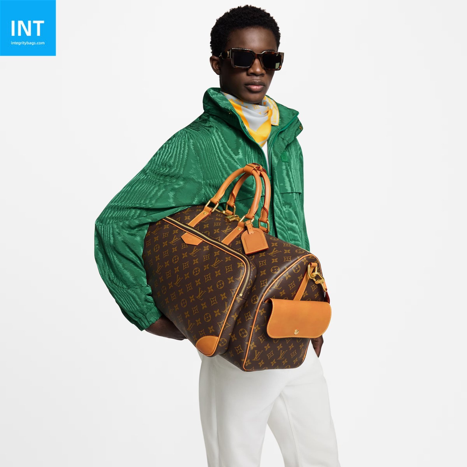 70ca5a785b1742b5c841382230a7b807.jpg Louis Vuitton M14735 Keepall Cargo 50 - Image 1