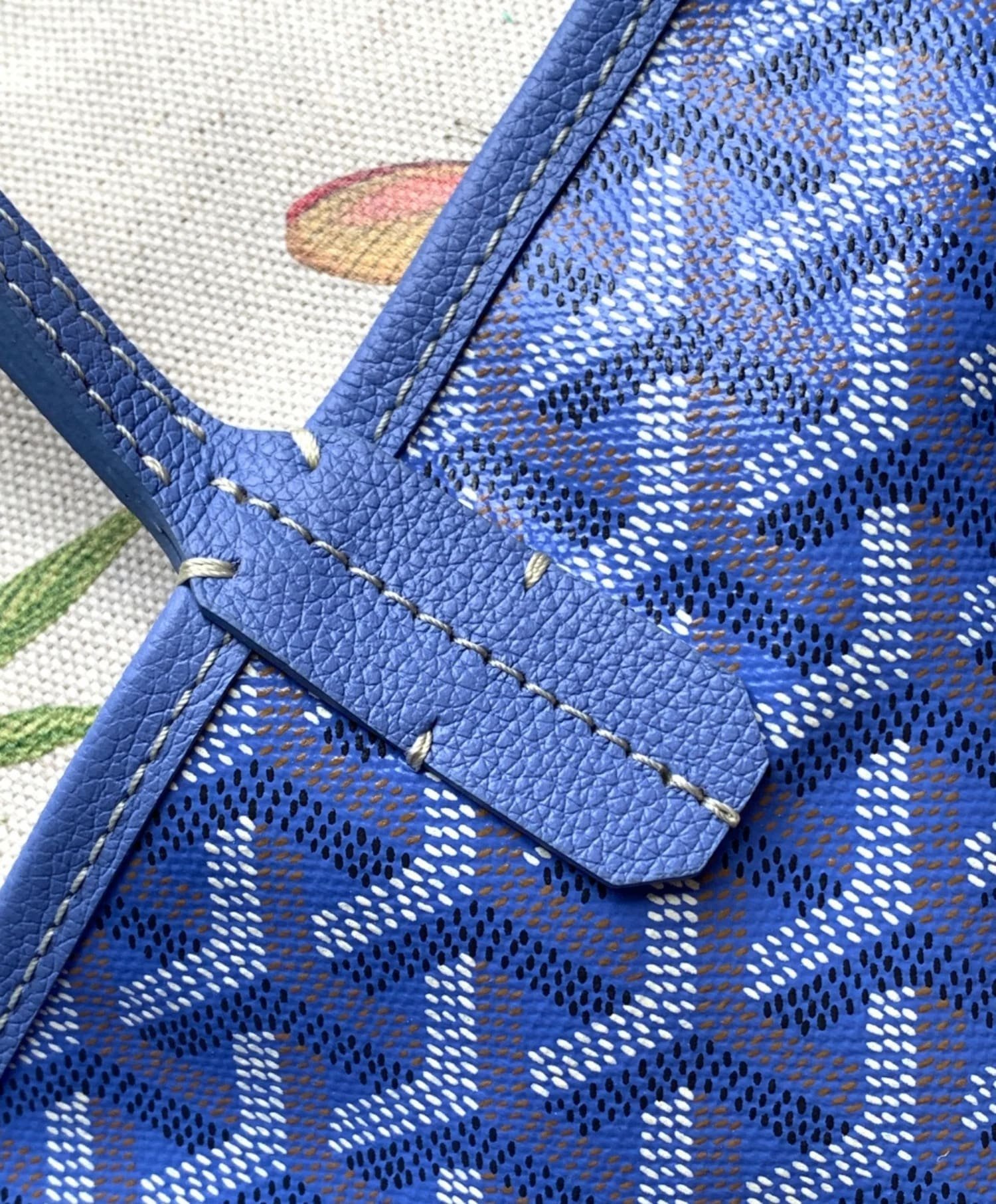 7b4e1af1a640ecce624b46b47e1e4dfe.jpg Goyard PM Saint Louis Tote Coated Canvas - Image 1