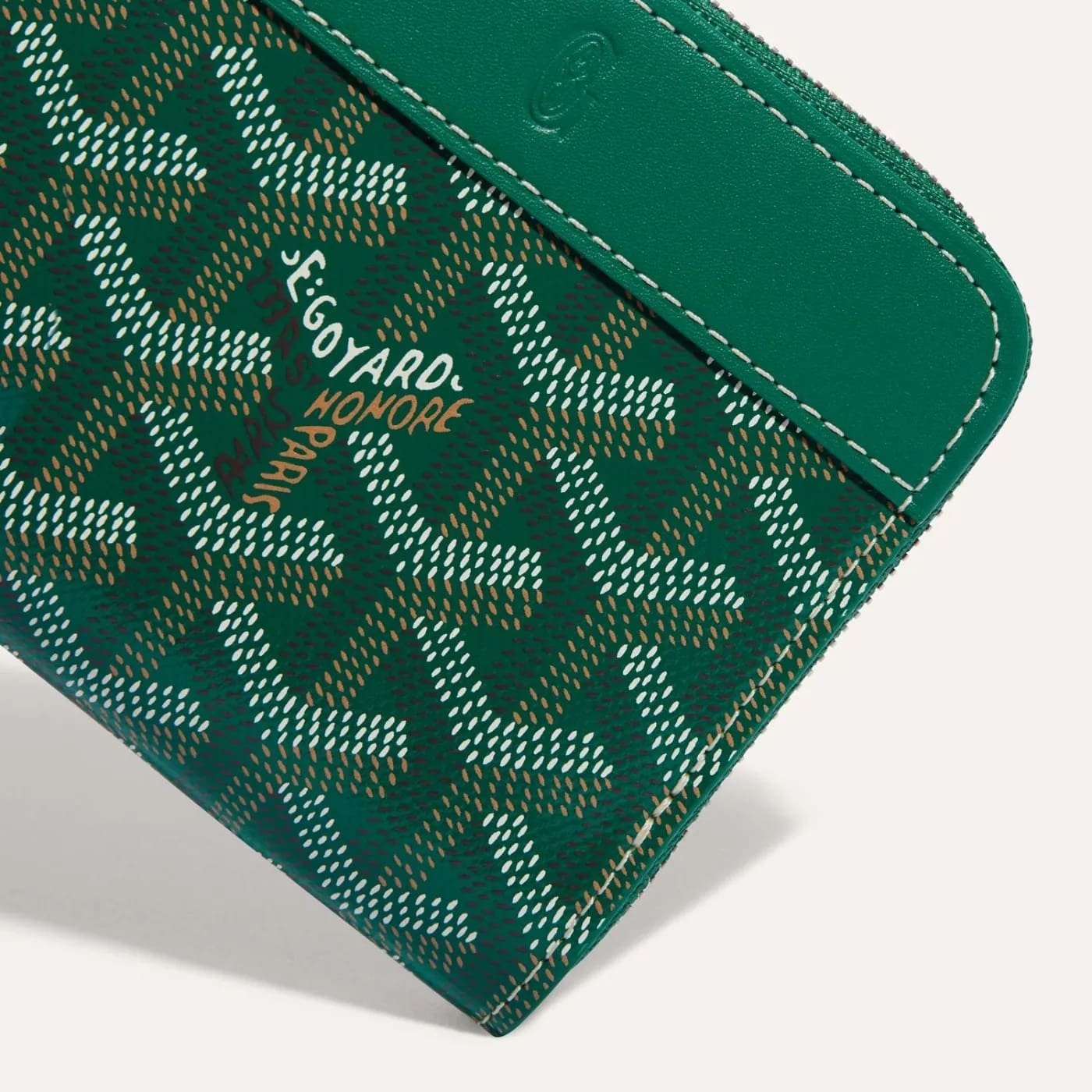 82cf601b1877516876e81e4429f4a92a.jpg Goyard Matignon PM Wallet - Image 1