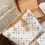 Louis Vuitton M27787 LV x TM Neverfull MM