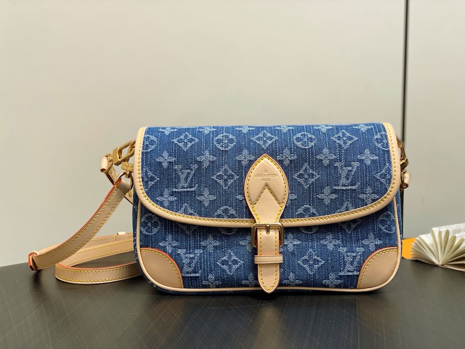 IMG_5941.jpg Louis Vuitton M13070 Diane - Image 1