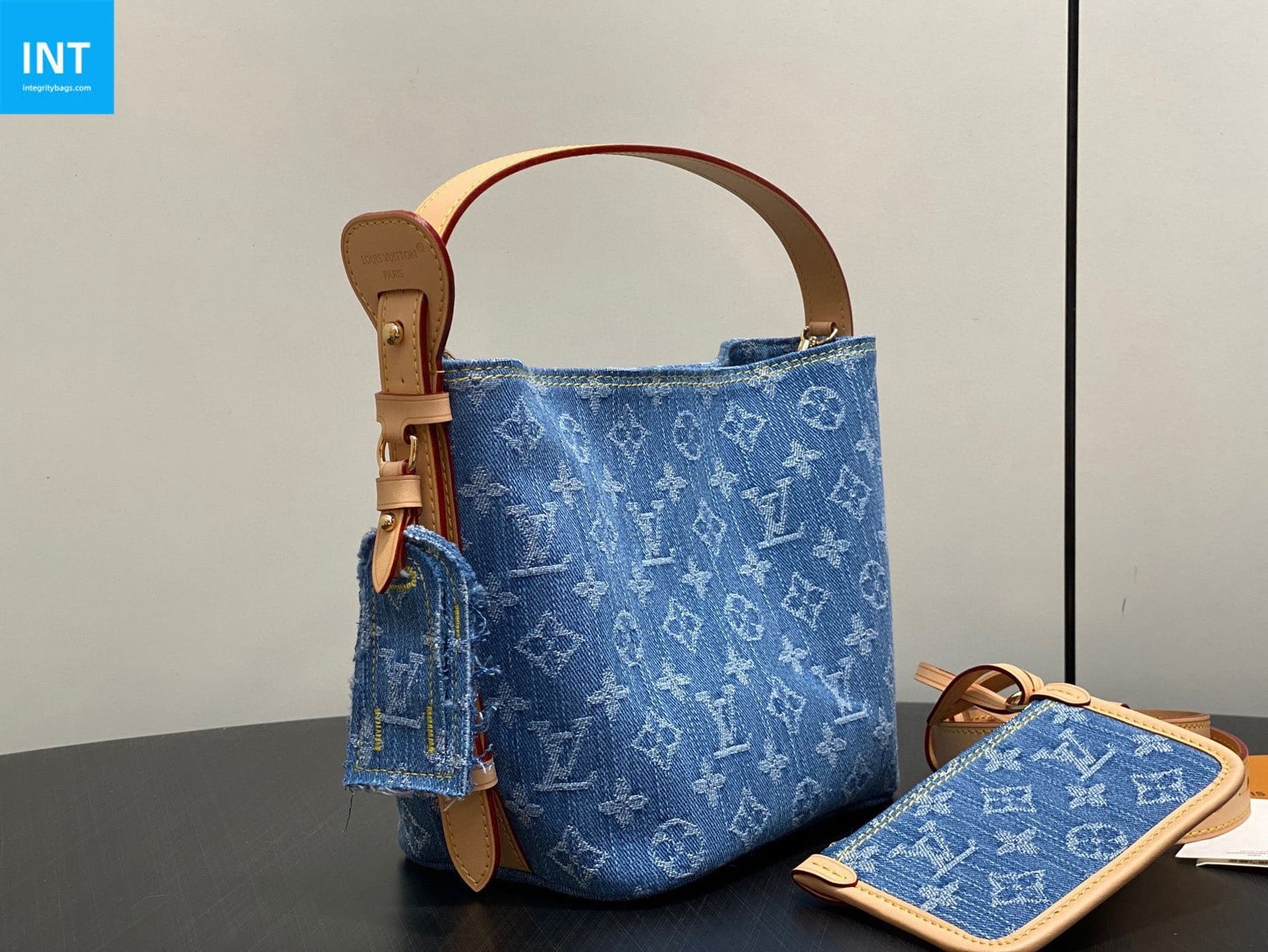 IMG_6891.jpg Louis Vuitton M28107 All In BB - Image 1