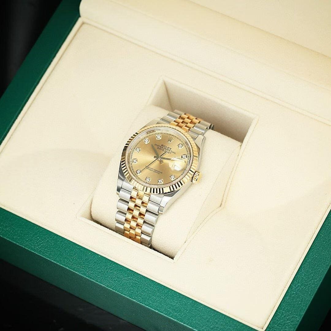 IMG_8012.jpg Rolex Datejust 36 mm Oystersteel and yellow gold Reference 278273 - Image 1