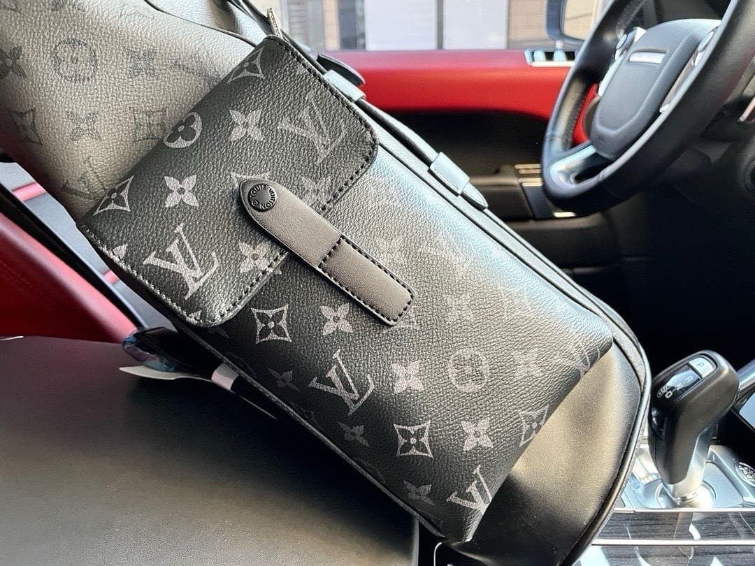 VBlv3kId-IMG_108120240821-133319.jpg Louis Vuitton M45419 Christopher MM - Image 1