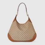 Gucci B medium shoulder bag