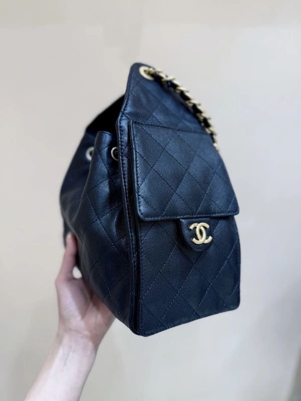 wsxc17444684294395-76fb.jpg.jpg CHANEL 25 Small Handbag - Image 1