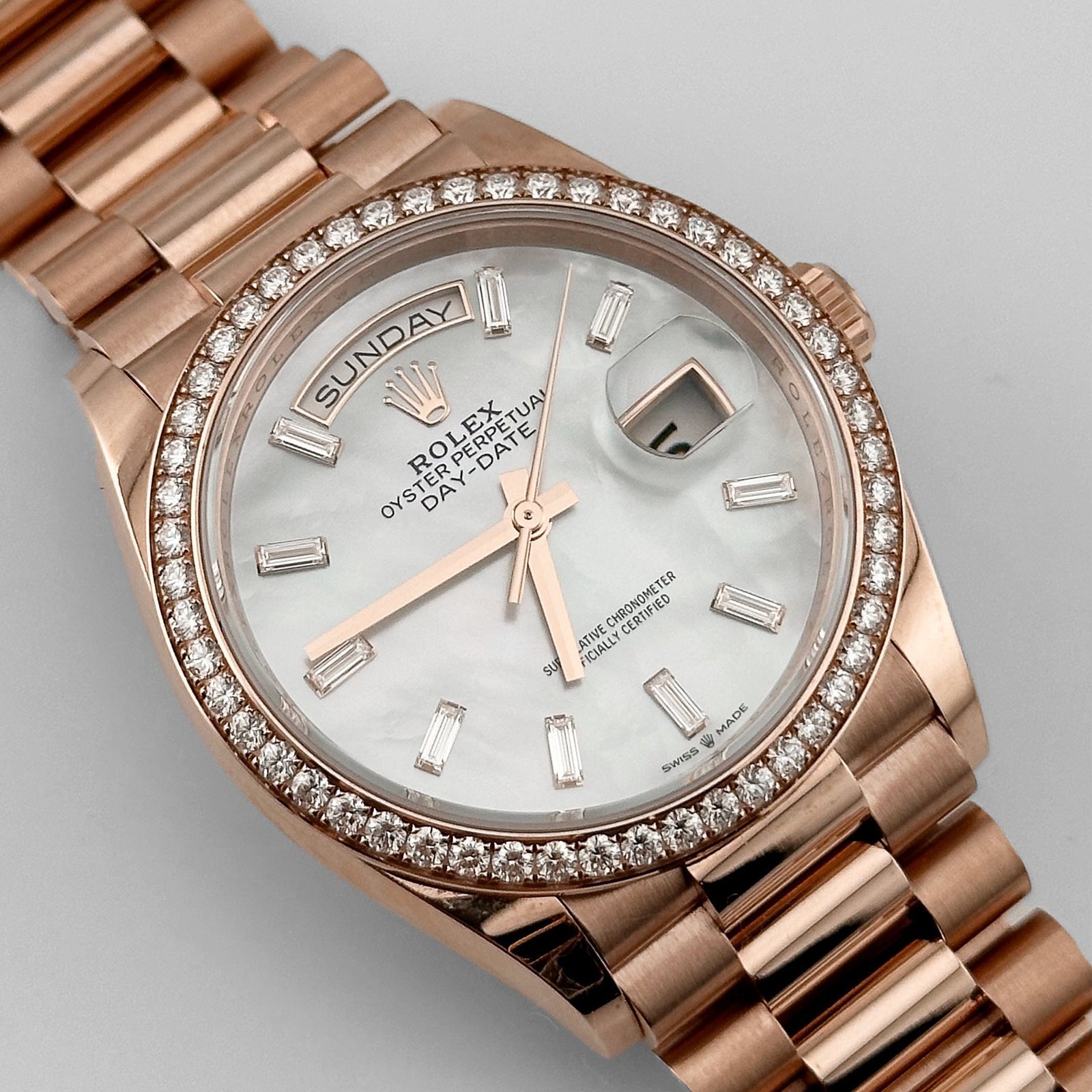 xqjKiB6i-rolex-day-date-128345rbr-rose-gold-mother-of-pearl-diamond-bezel-2025-rolex-1160906951.jpg Rolex Day-Date 36 128345RBR Rose Gold Mother of Pearl Diamond Bezel (2025) - Image 1